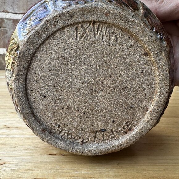 Empty Bowls‎ Art Pottery Bowl Red Beige Cross Motif Speckled 4.5" x 2.75" Signed - Picture 8 of 13